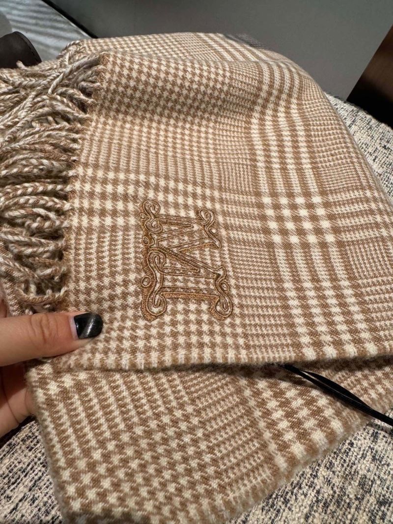 Max Mara Scarf